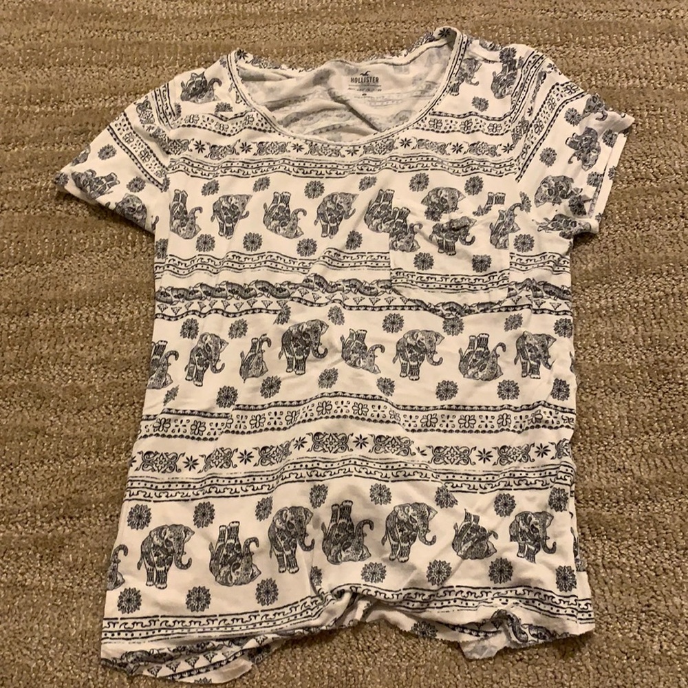 Hollister T-shirt